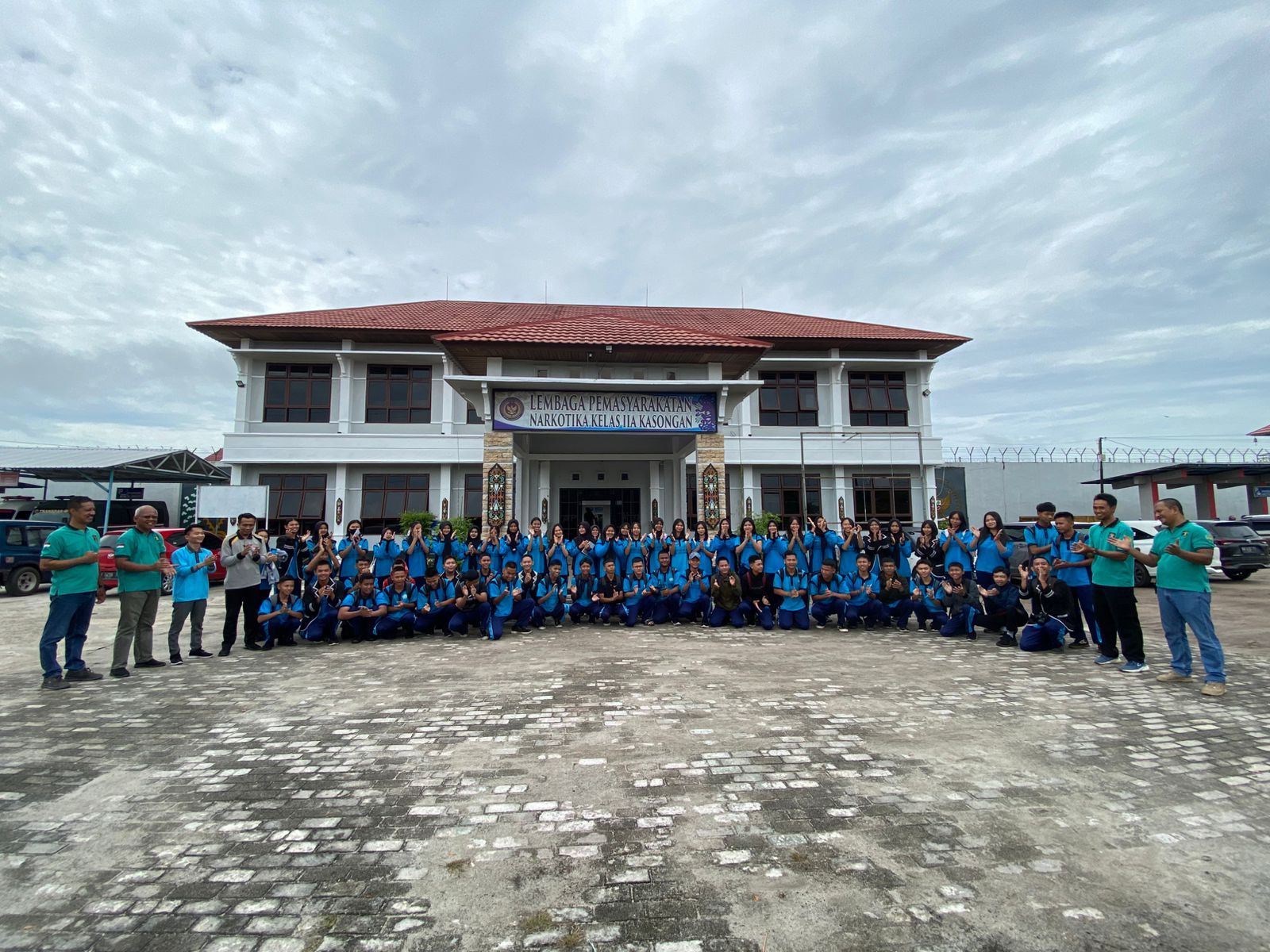 Kunjungan Edukatif, Siswa SMAN 2 Kasongan Masuk Lapas untuk Belajar Nilai Sosial