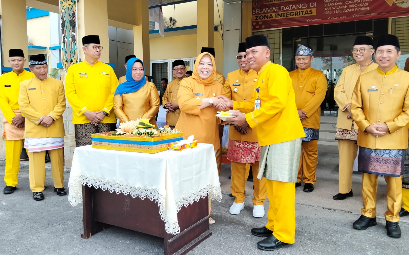 Bupati Kobar Ajak Pelajar Bijak Gunakan Medsos, Perbanyak Belajar dan Membaca