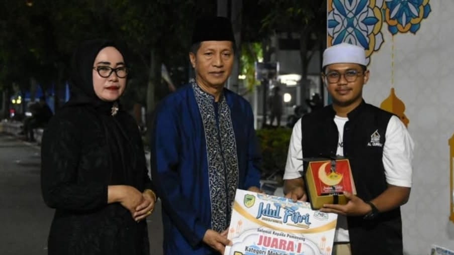 Semarak Lomba Pawai Mobil Hias Warnai Malam Menjelang Idul Fitri di Barito Utara
