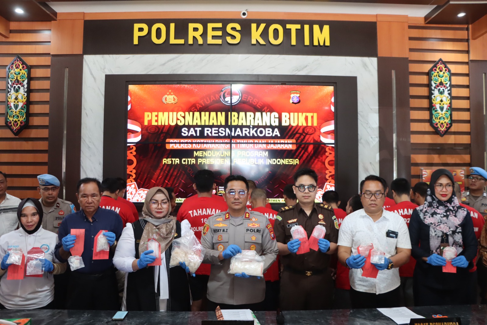 Musnahkan 1,16 Kg Sabu, Kapolres Kotim Komitmen akan Tangkap Pengedar Hingga Bandar Besar