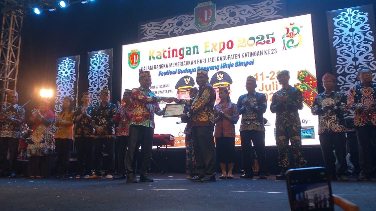 FBPHS 2025 Resmi Ditutup, Katingan Hilir Raih Juara Umum