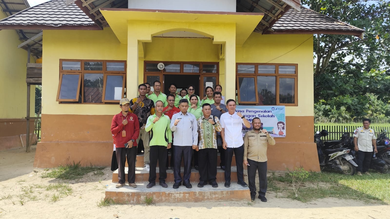 Wabup Katingan Tinjau SDN Tumbang Tanjung, Perbaikan Direncanakan di 2026