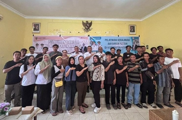 Tingkatkan Daya Saing Produk Lokal, Disdagperin Kalteng Latih Pelaku IKM di Kapuas