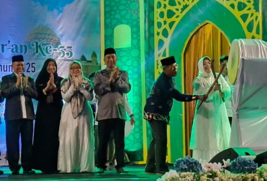 Meriah! MTQH ke-55 Kobar Resmi Dibuka, Bupati Tekankan Persatuan