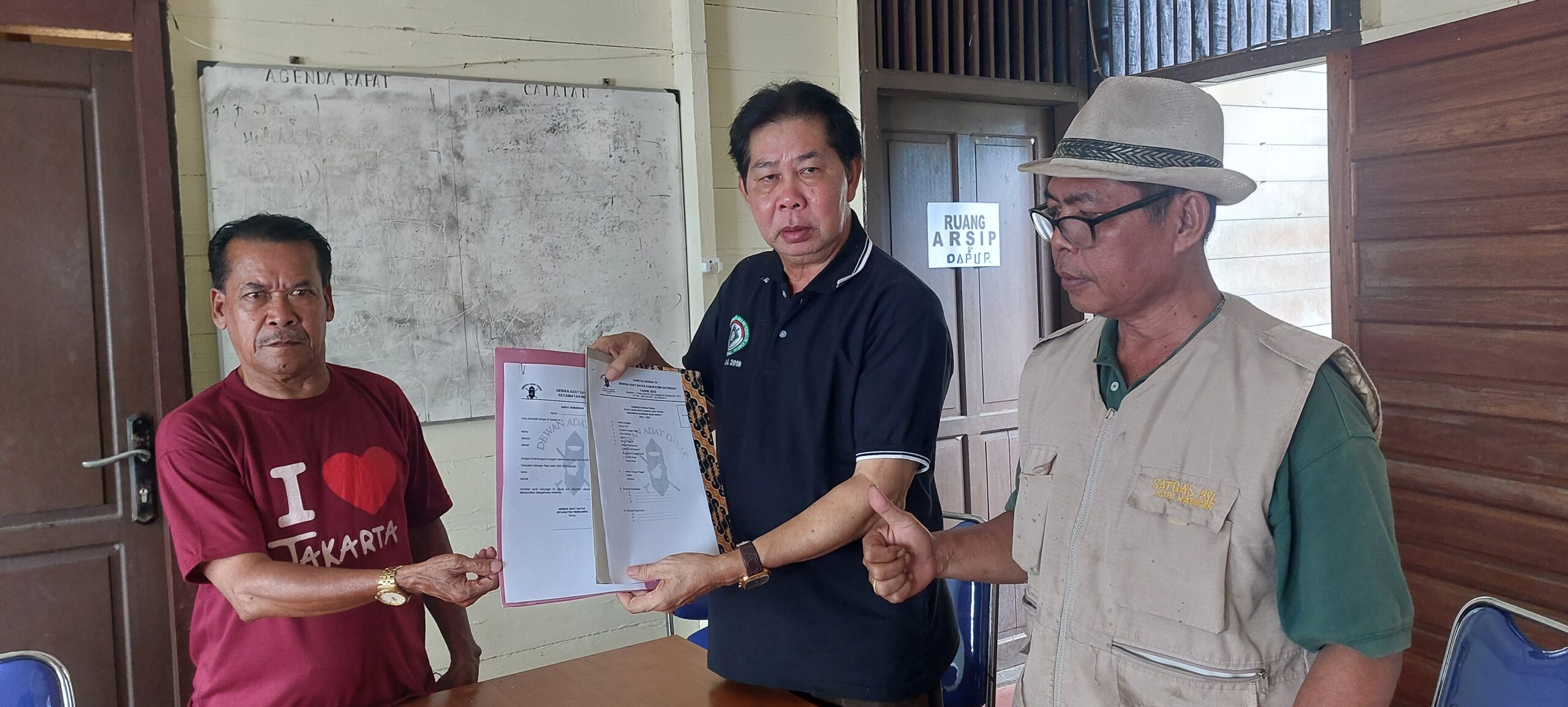Musda IV DAD Katingan, Pengan D Timpun Jadi Pengambil Formulir Pertama