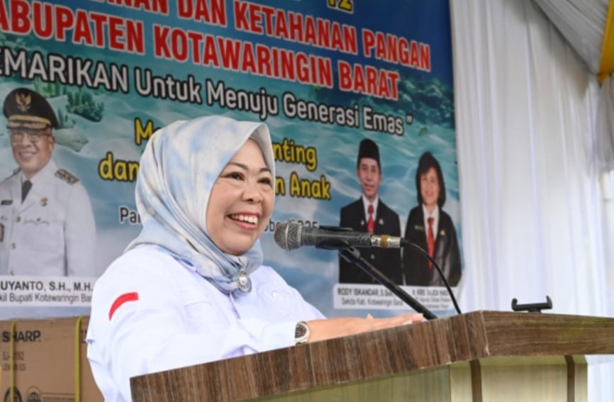 Bupati Nurhidayah Gencarkan Kampanye Makan Ikan untuk Generasi Emas Kobar