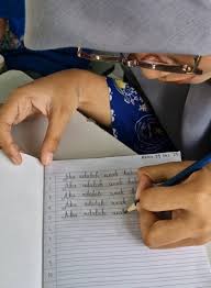 Disdik Kalteng Galakkan Gerakan Menulis Indah untuk Bentuk Karakter dan Kedisiplinan Siswa