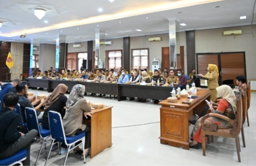 Genjot Transparansi Pajak, Pemkab Kobar Pasang 245 Alat Pembayaran Online di Hotel hingga Kafe