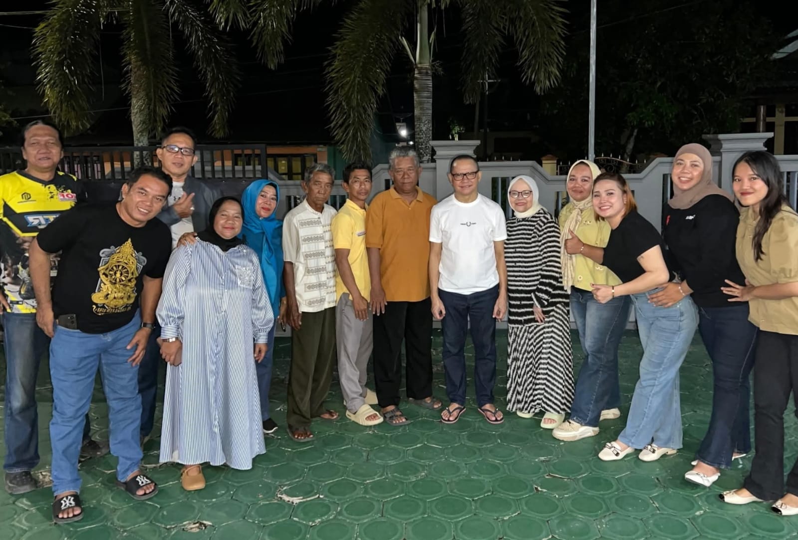 Sederhana dan Rendah Hati, Menteri Mukhtaruddin Disambut Hangat di Pangkalan Bun