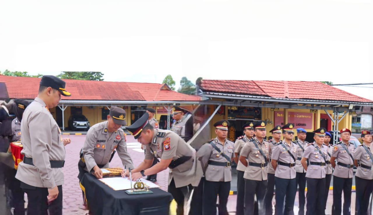 Penyegaran Kinerja, Kapolres Kobar Pimpin Sertijab Tujuh Pejabat Utama dan Kapolsek