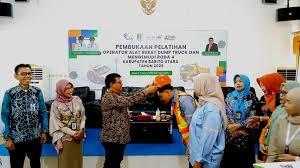Pelatihan Dump Truck dan Mengemudi Roda 4 Efektif