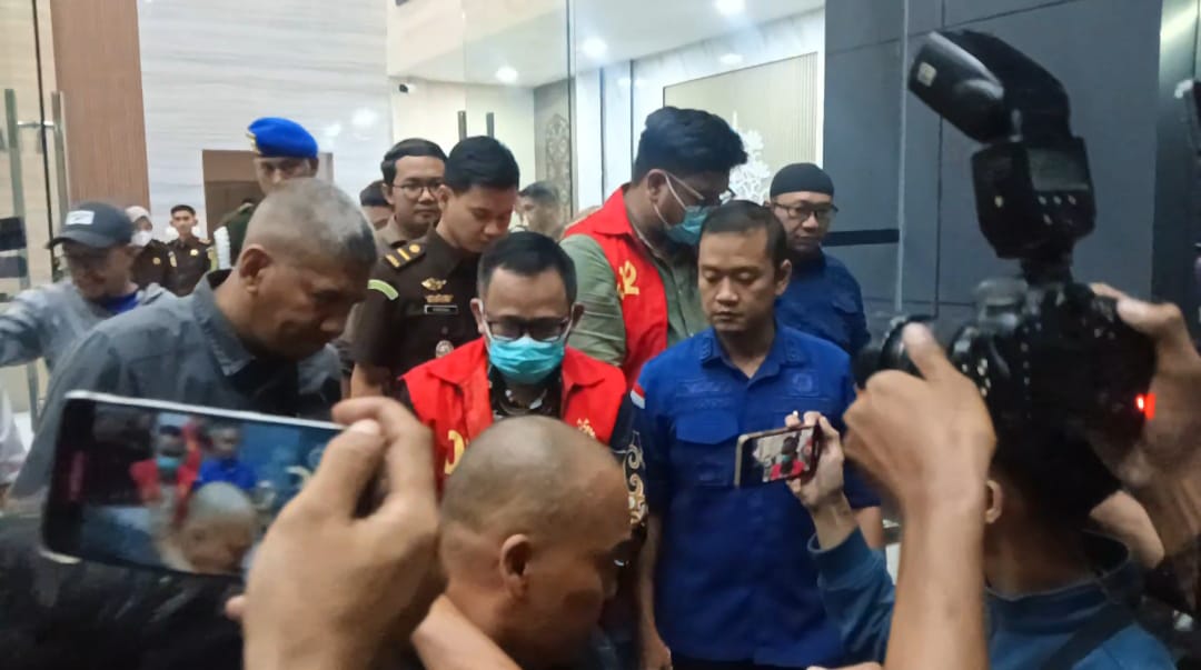 Buka Peluang Tersangka Baru, Dua Istri Kadis ESDM Kalteng Diperiksa Kejati